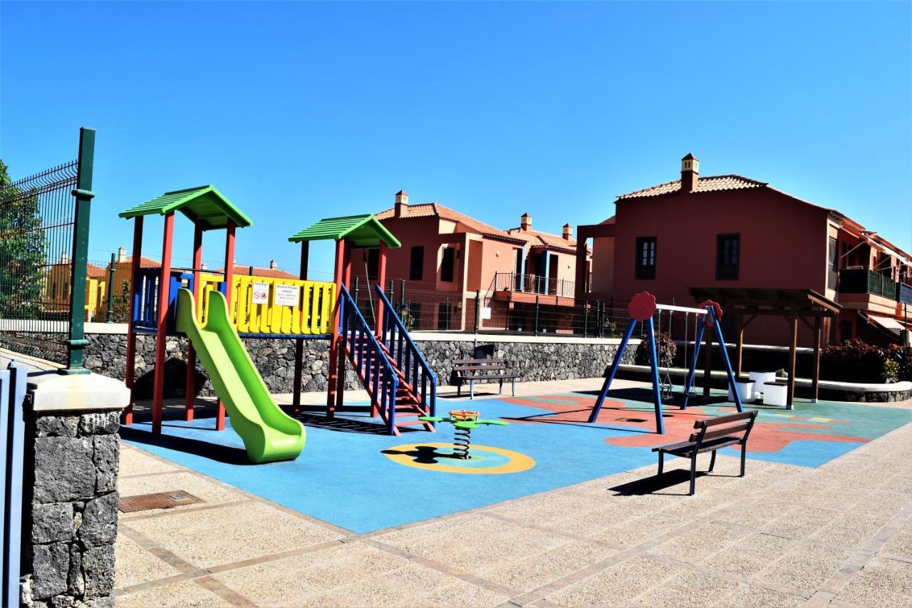 Victoria Family Apartman Tenerife Costa Del Silencio Exterior foto