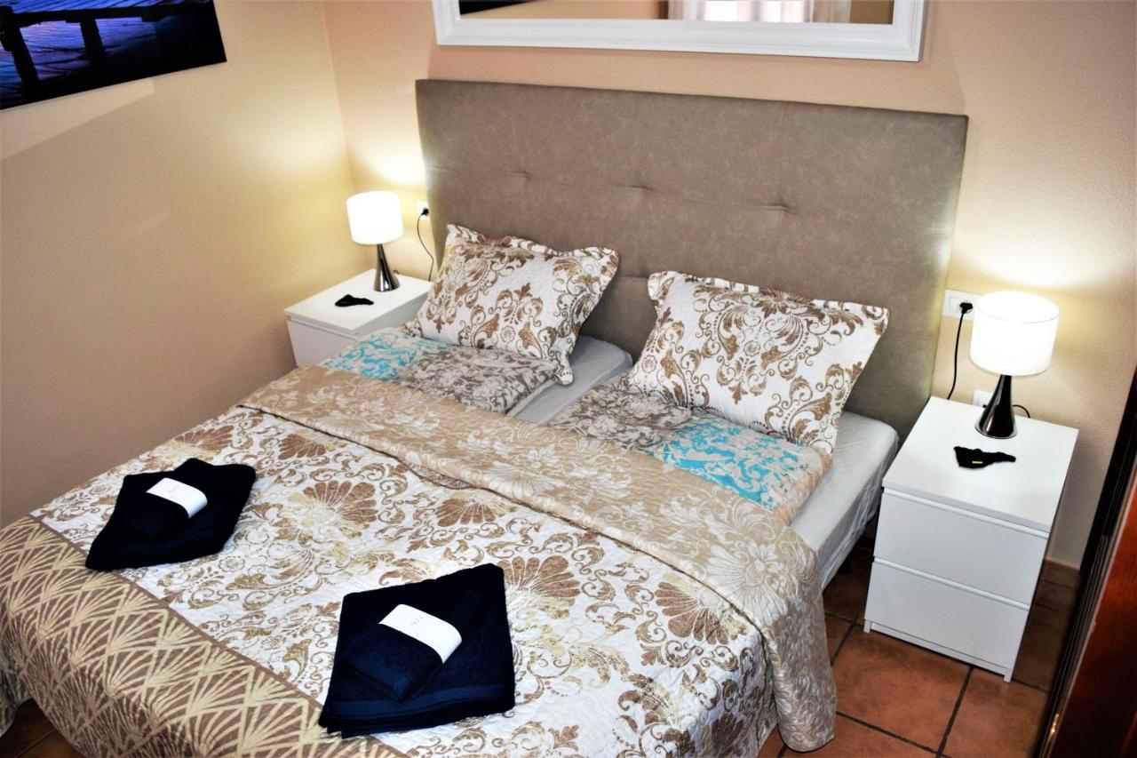Victoria Family Apartman Tenerife Costa Del Silencio Exterior foto